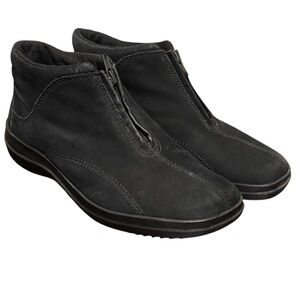 Easy Spirit black suede faux fur lined zip up boots booties 7.5 winter warm snow